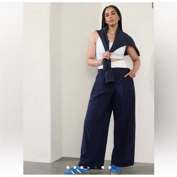 ATHLETA Brooklyn Heights Wide Leg Pant, Black, Size 20 NWT - Picture 1 of 16